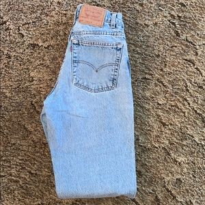 Women’s Levi’s Mom Jeans